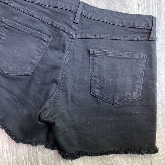 Just Black Denim USA Women's Frayed Hem Shorts size 32 relaxed distressed casual - Picture 7 of 8